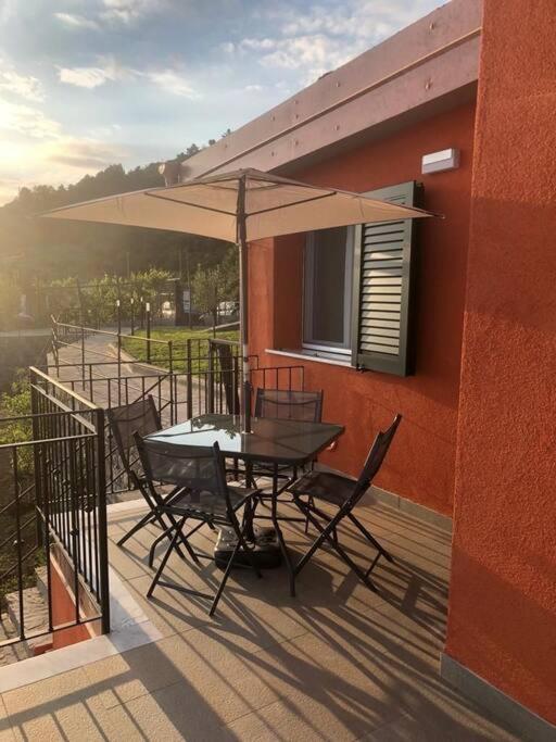 Villa Orangehouse Cinque Terre. Private Parking Riomaggiore Exterior foto