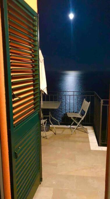 Villa Orangehouse Cinque Terre. Private Parking Riomaggiore Exterior foto